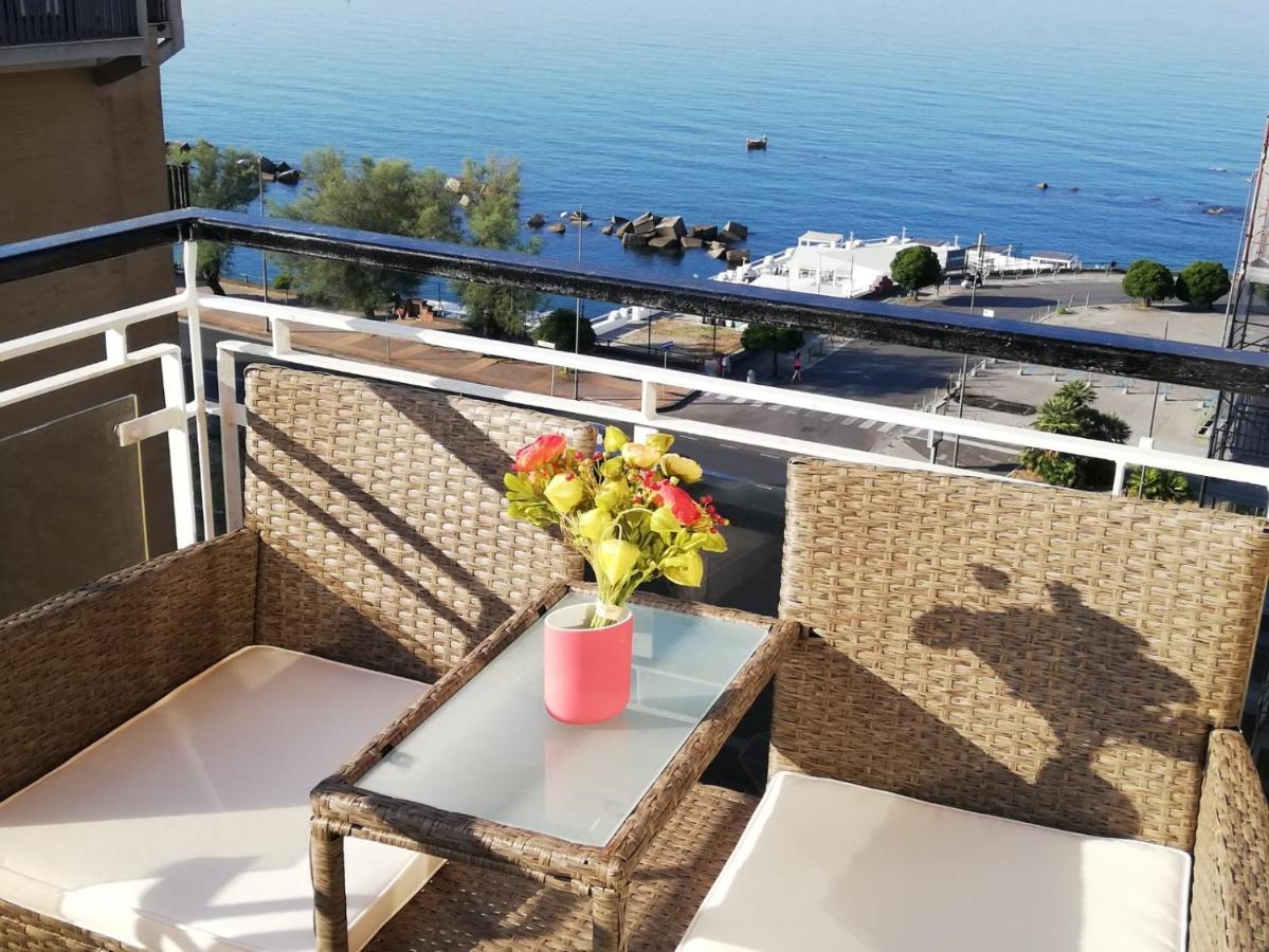 V I P Suites Cielo Stellato On Concordia Sea Salerno Exterior foto